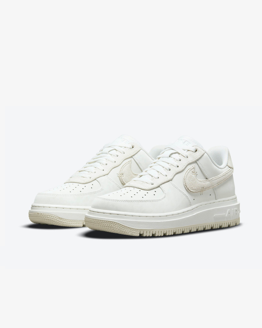 Tenis Nike Air Force 1 Low Luxe Summit White Light Bone