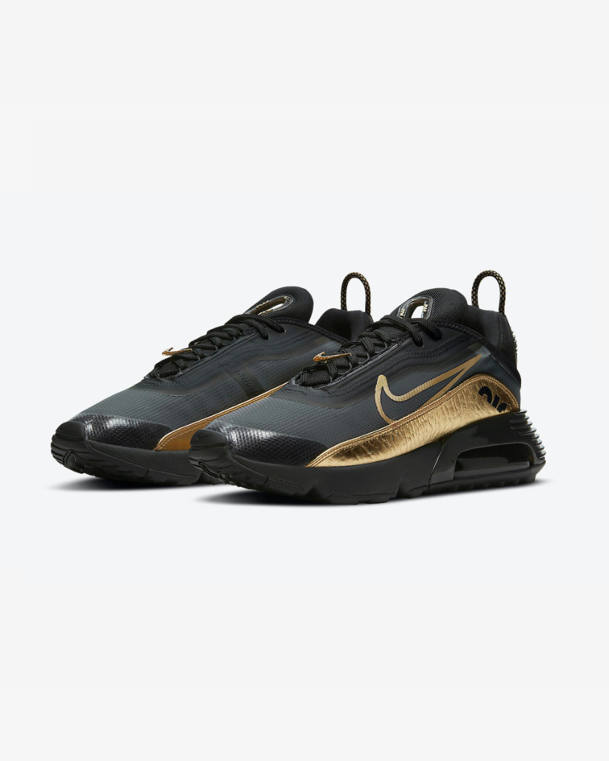 Tenis Nike Air Max 2090 Black Metallic Gold