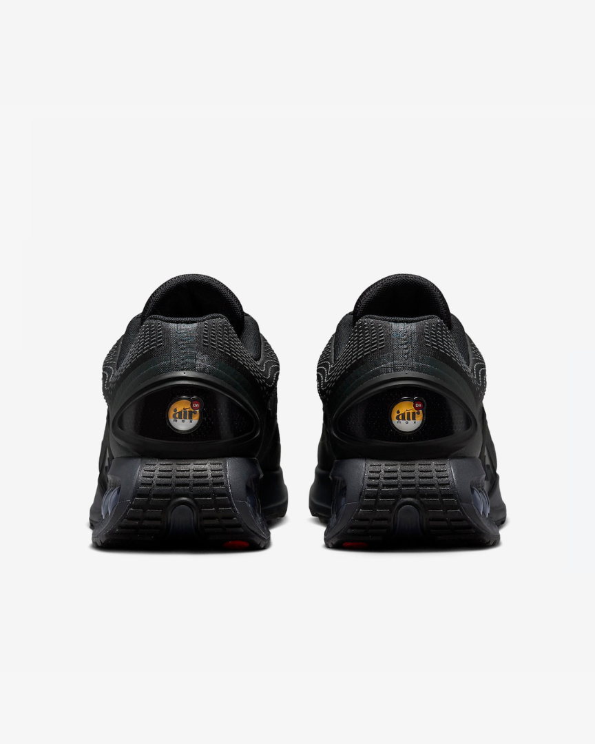 Tenis Nike Air Max Dn Black Dark Smoke Grey