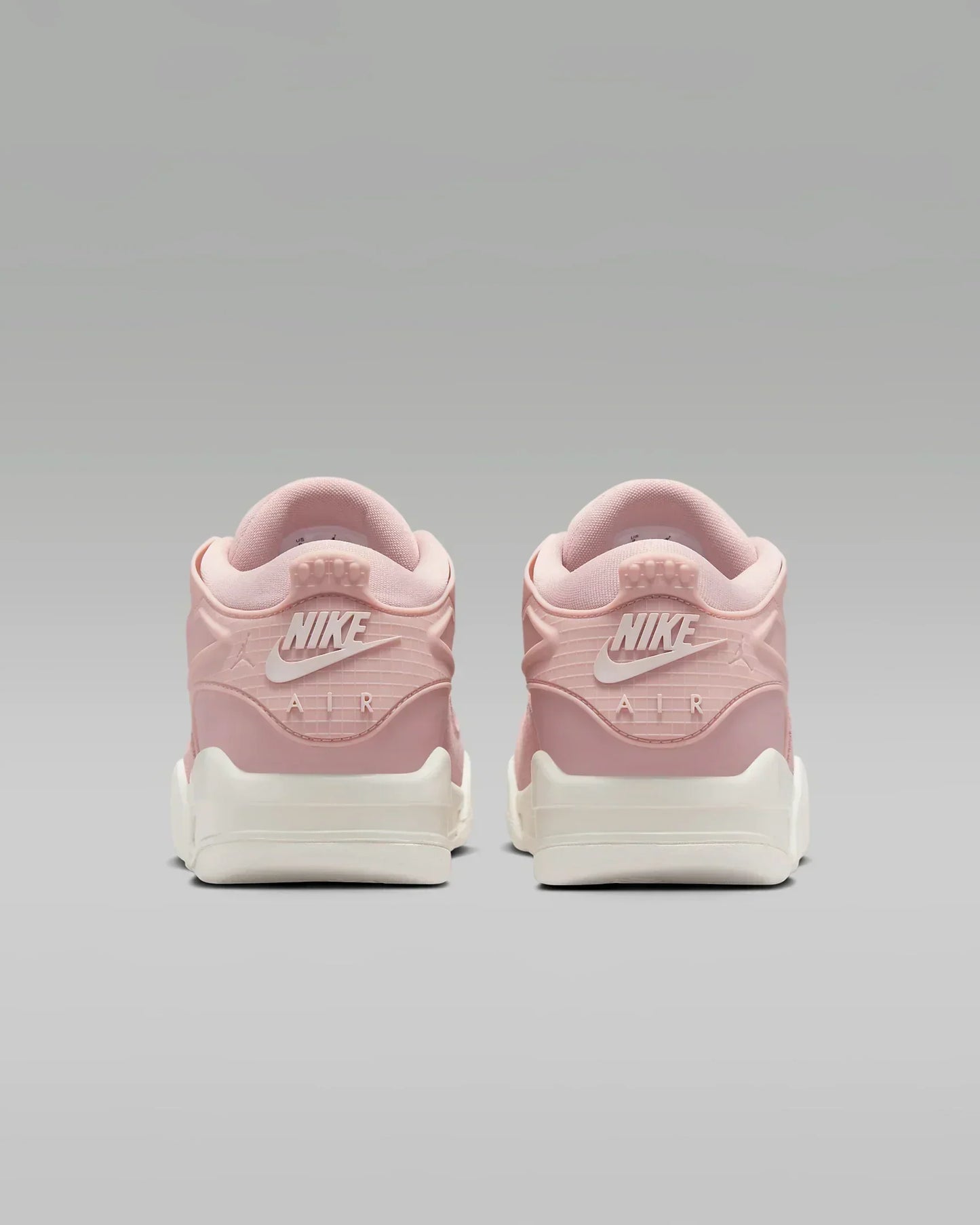 Tenis Nike Air Jordan 4RM