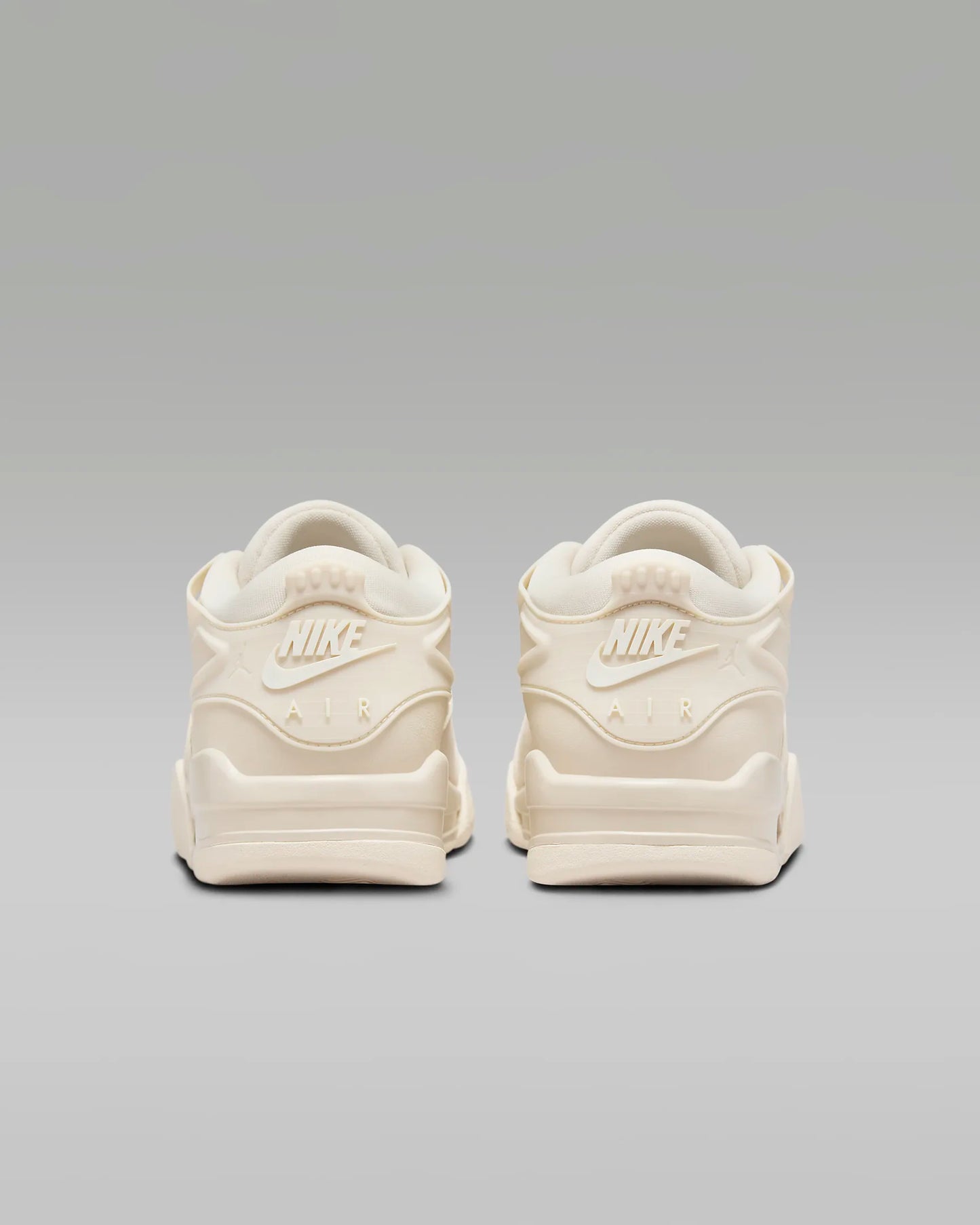 Tenis Nike Air Jordan 4RM