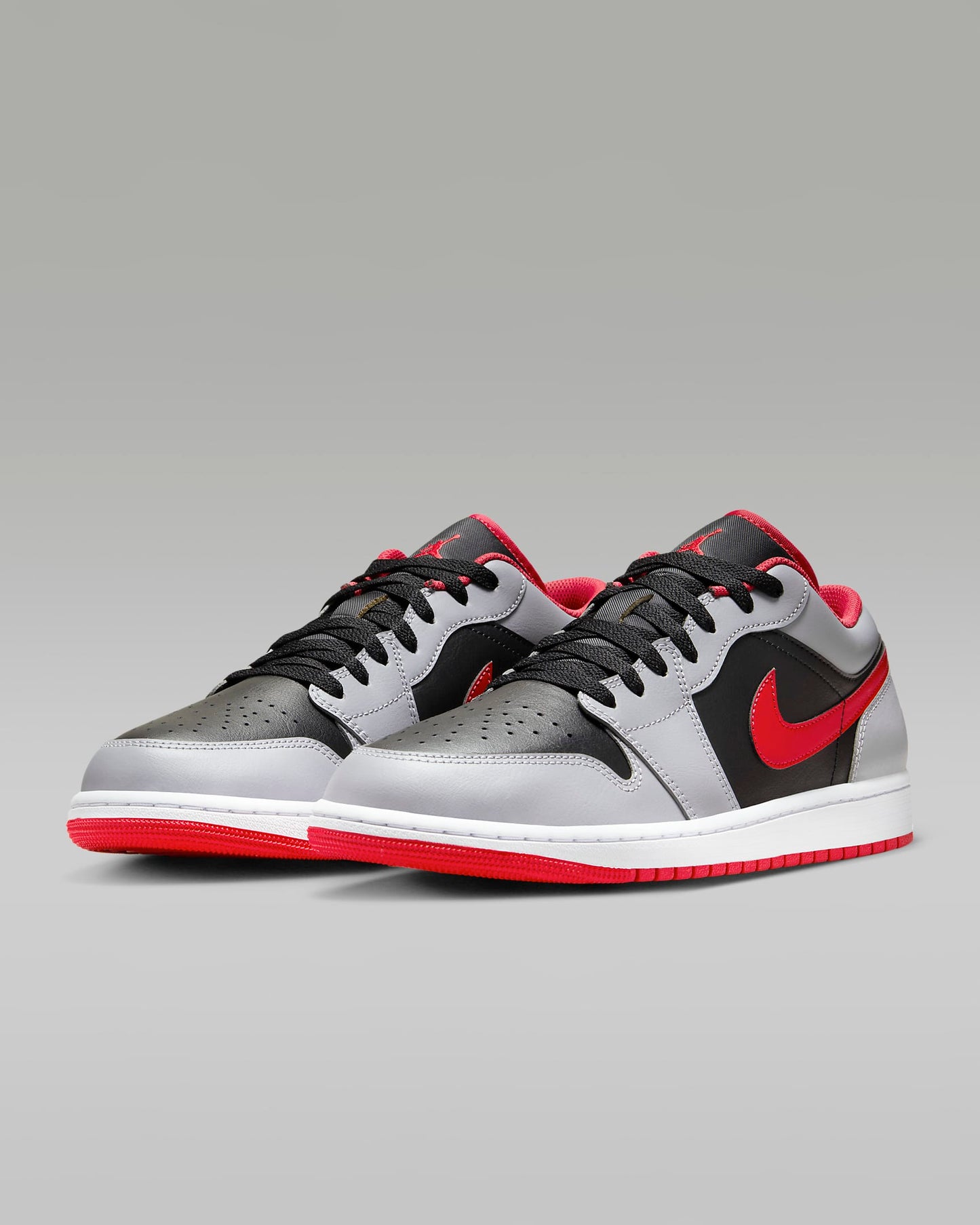 Tenis Nike Air Jordan 1 Low