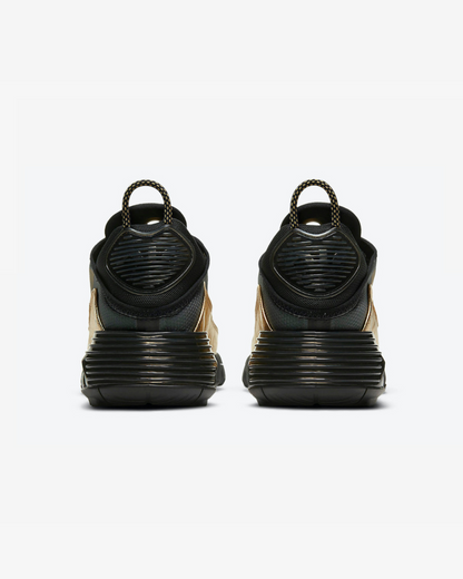 Tenis Nike Air Max 2090 Black Metallic Gold