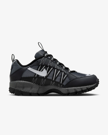 Tenis Nike Air Humara QS Black Metallic