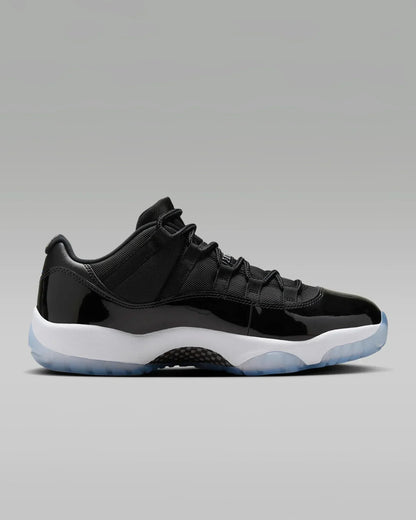 Tenis Nike Air Jordan 11 Retro Low "Black/Varsity Royal"